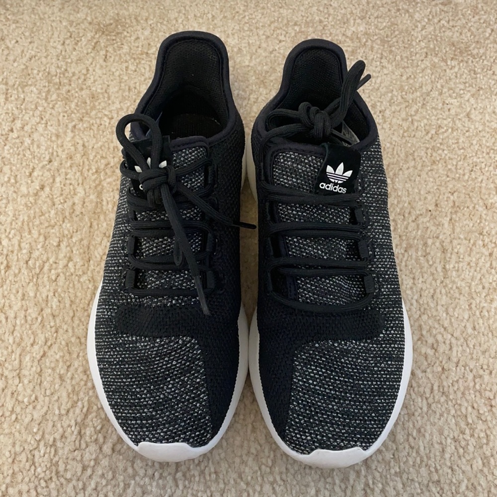 ❌❌SOLD!!❌❌ Adidas Tubular sneakers